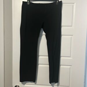 Gap work pants. Two way stretch. Closes with clasp.
